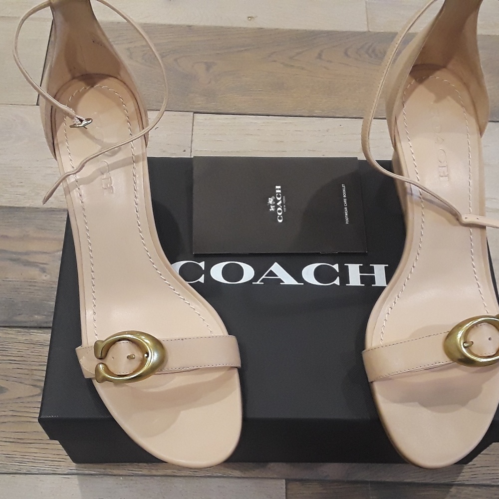 Coach woman shoe Wedge.  Size 11 New in box